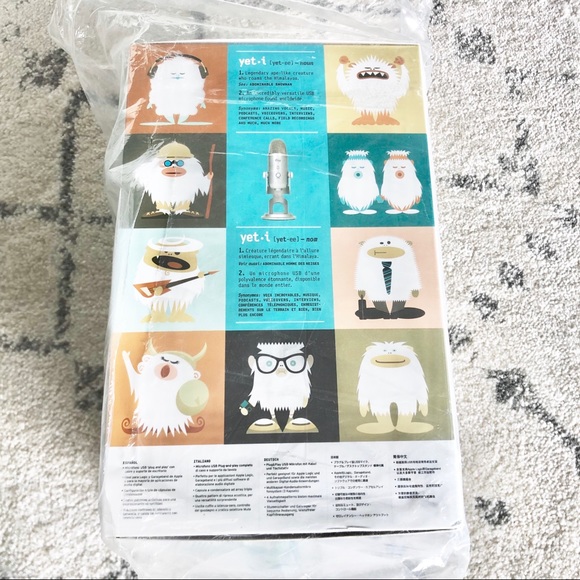 NWT Blue Yeti USB Microphone - Silver - Picture 5 of 8